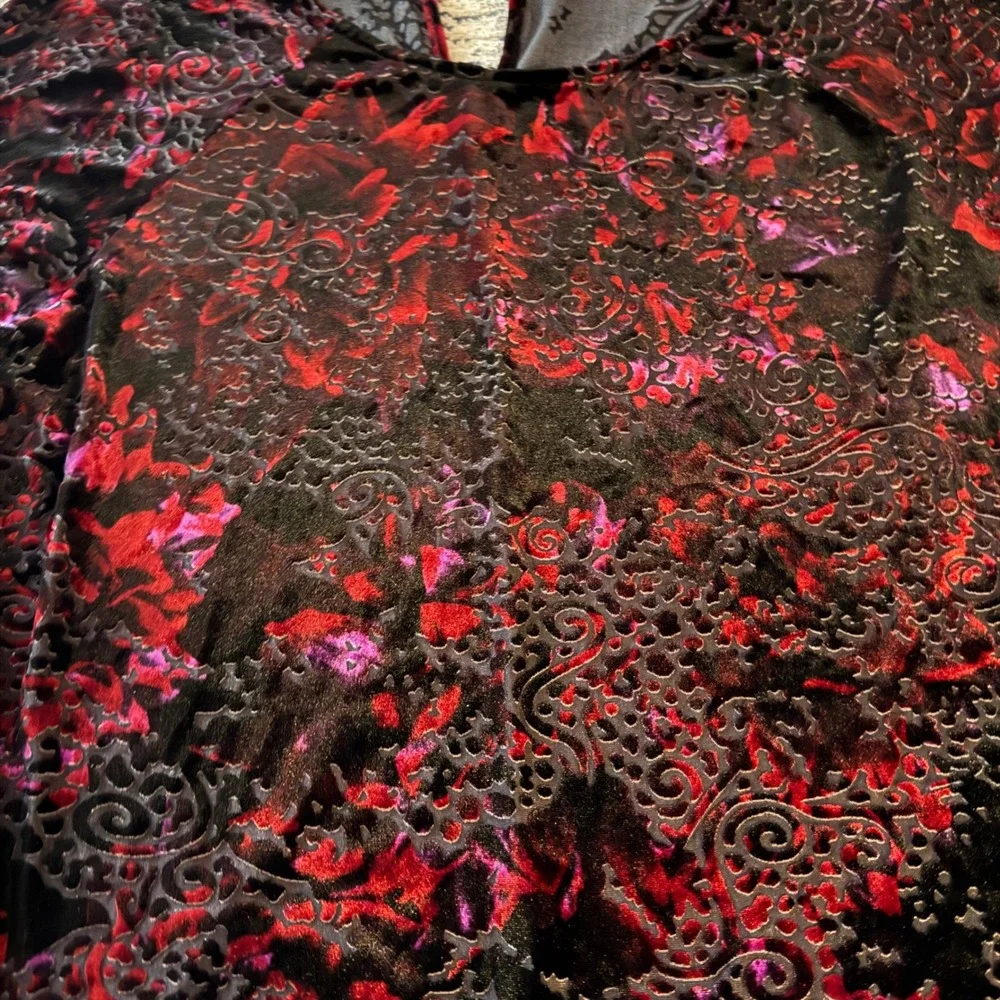 Whimsigoth Top‎ XL Velvet Burnout Bell Sleeve Witchy Goth Dark Fairy Vamp Cupio